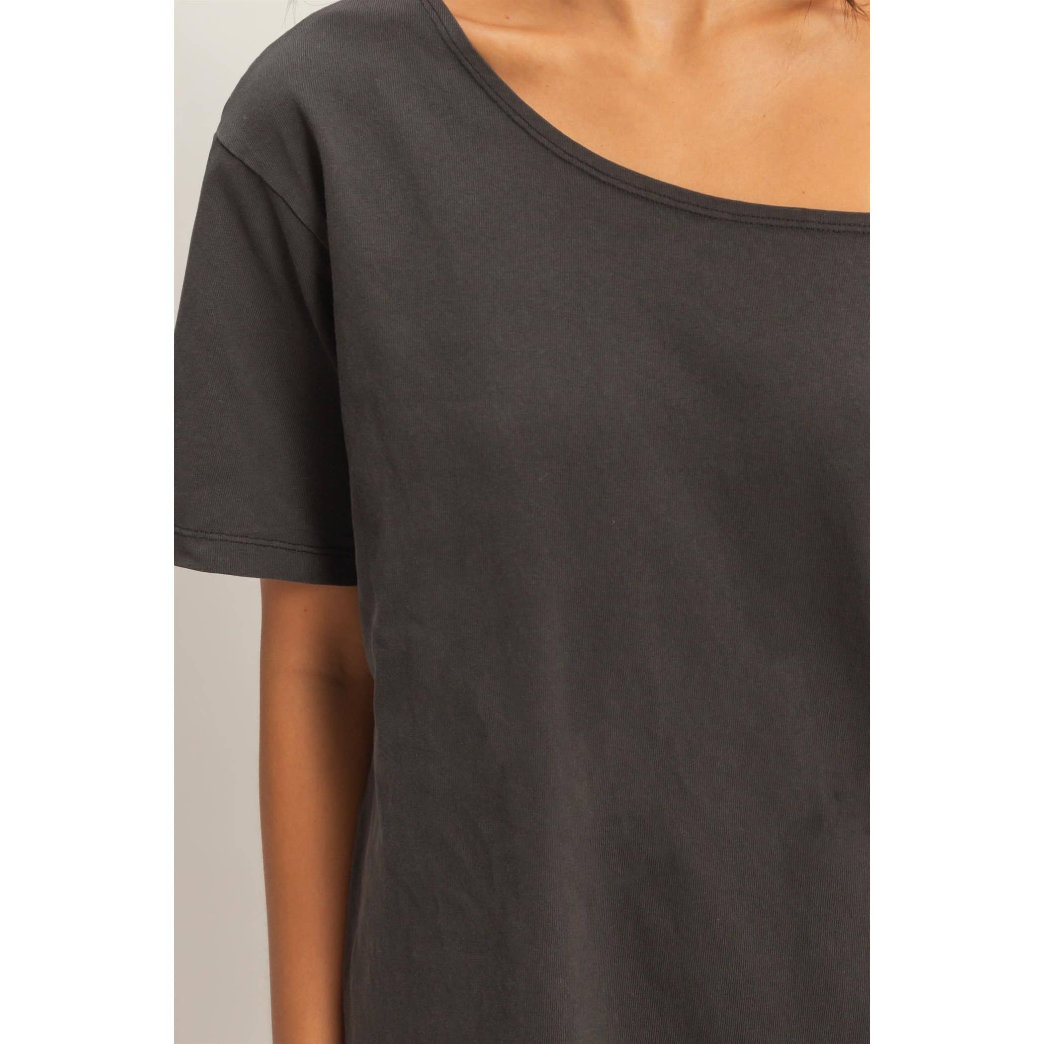 Boat Neck Short Sleeve Basic Tee