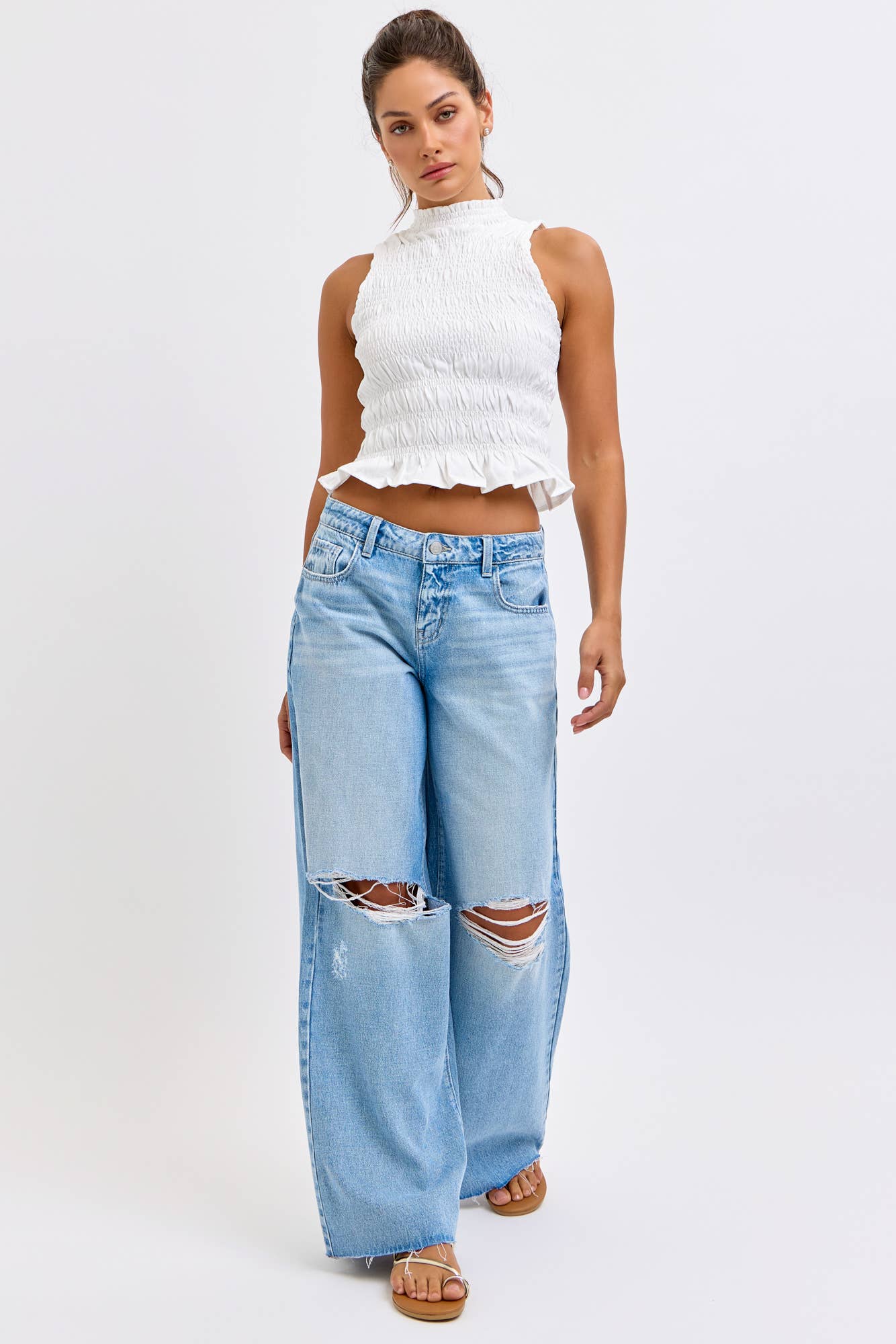 Low Rise Wide Leg Jean