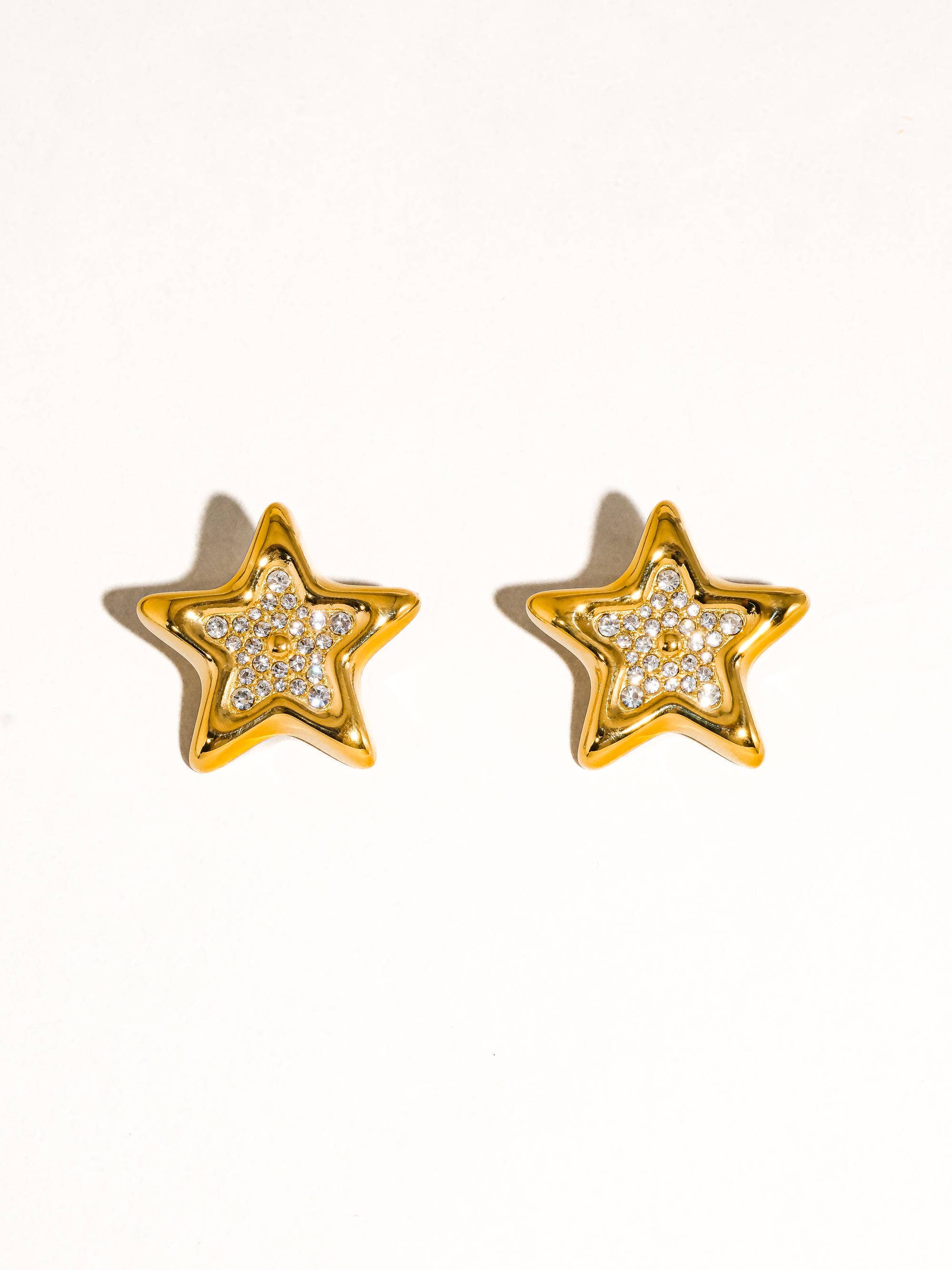 Non-Tarnish Star Stud