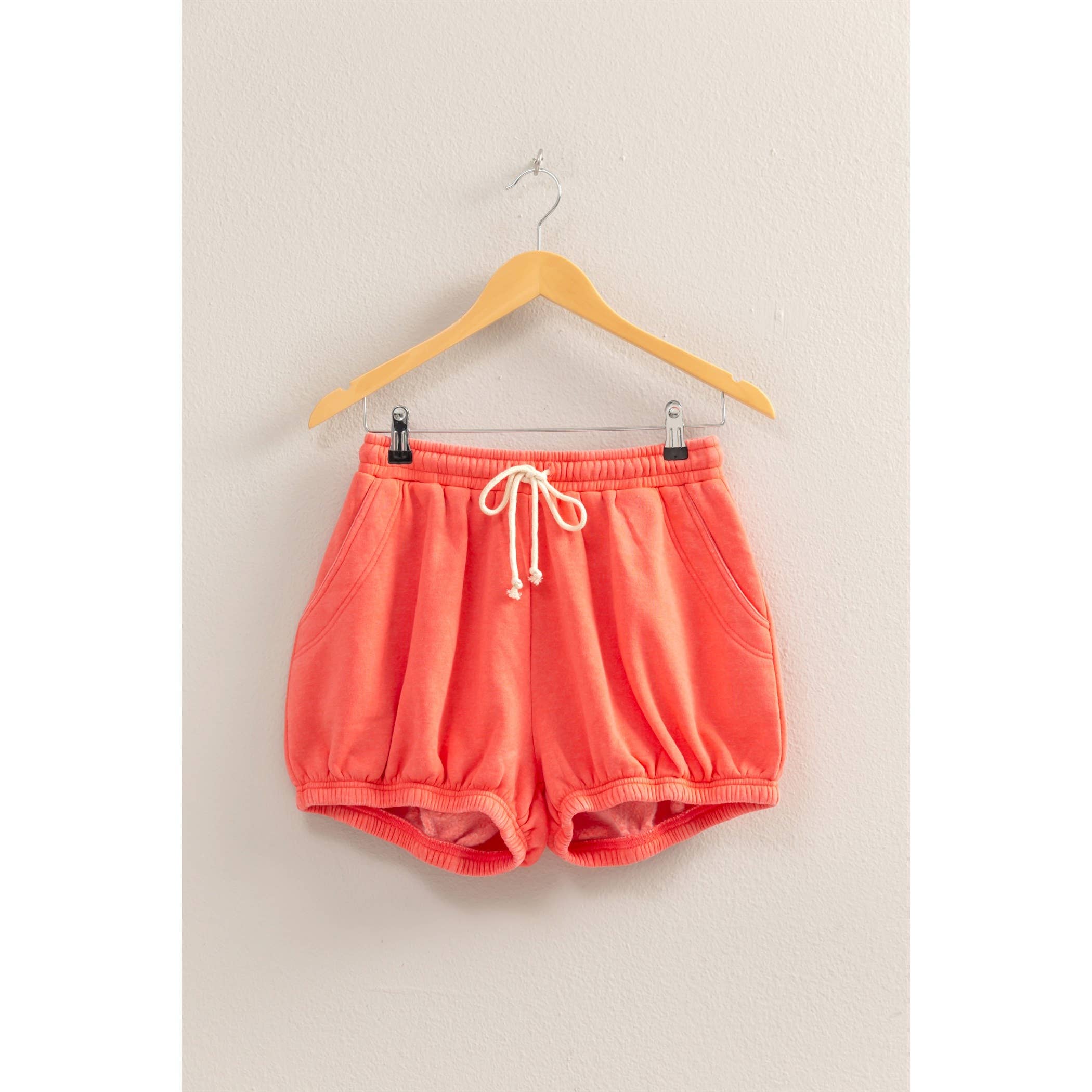 Drawstring Waist Bubbled Hem Shorts