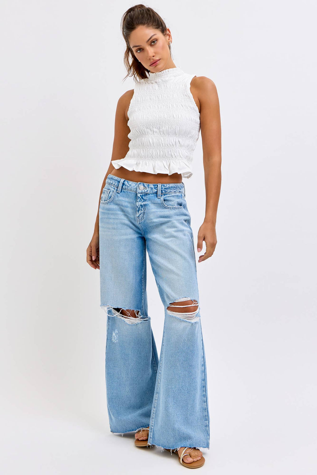 Low Rise Wide Leg Jean