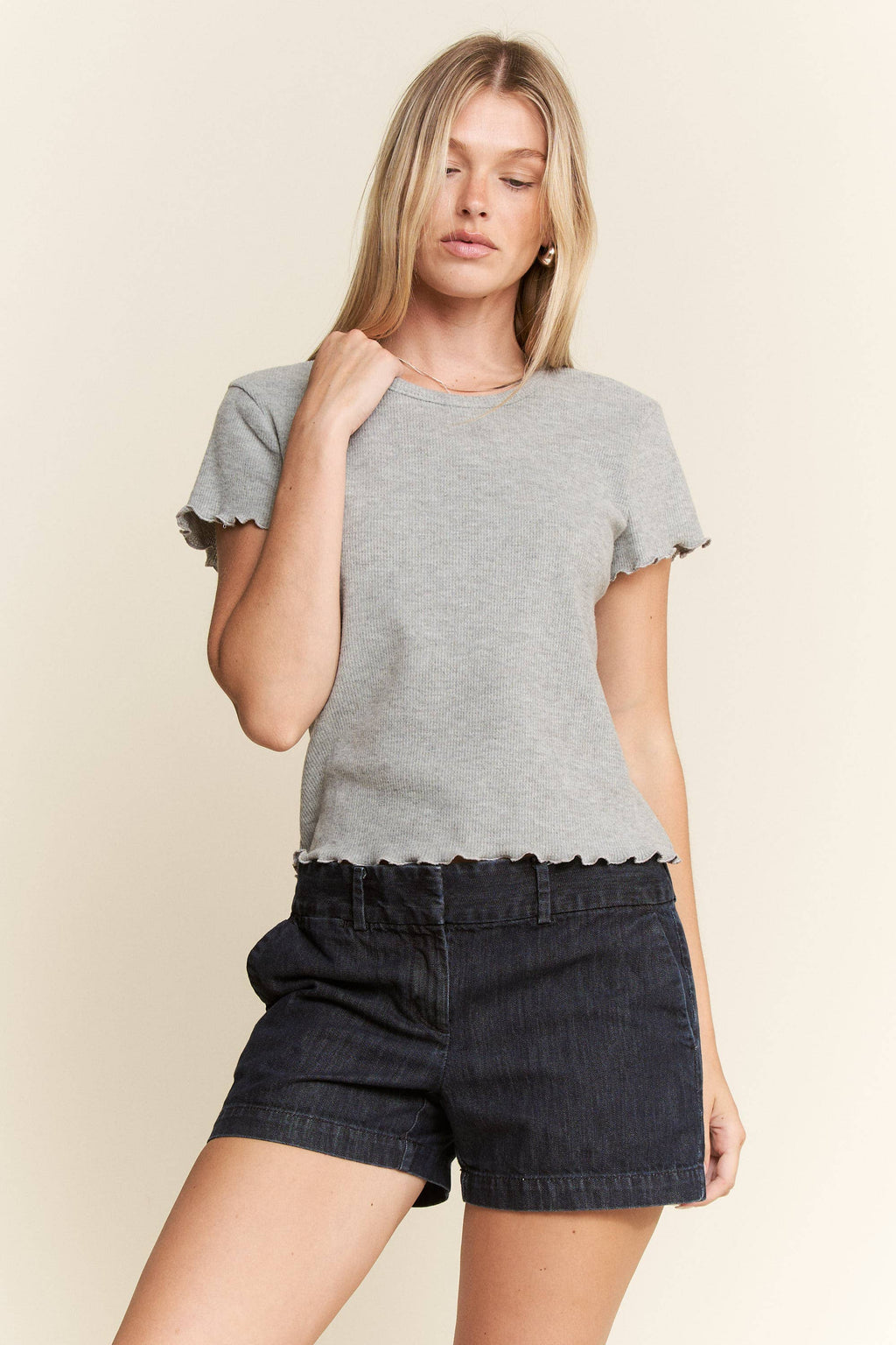 ruffle hem plus top