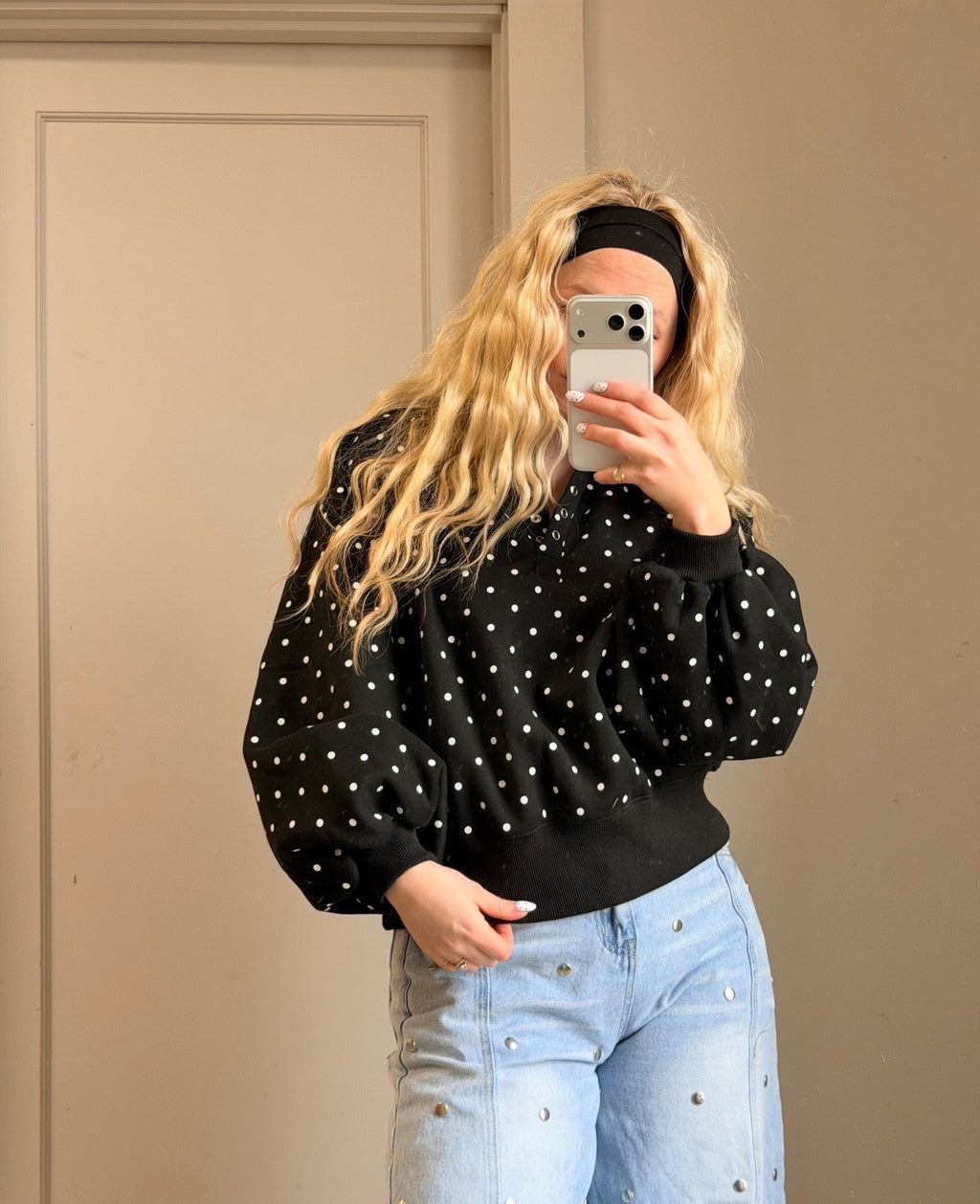 Snap Button Collar Pullover