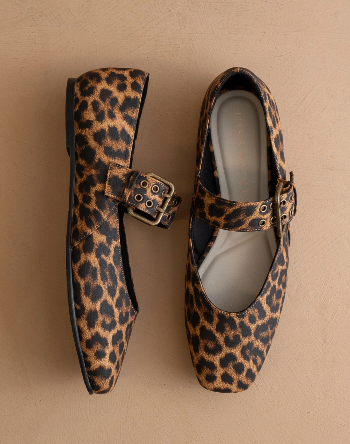 The Soho || Leopard Flat