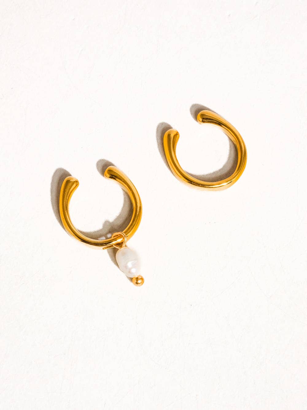 18k Non-Tarnish Ear Cuff