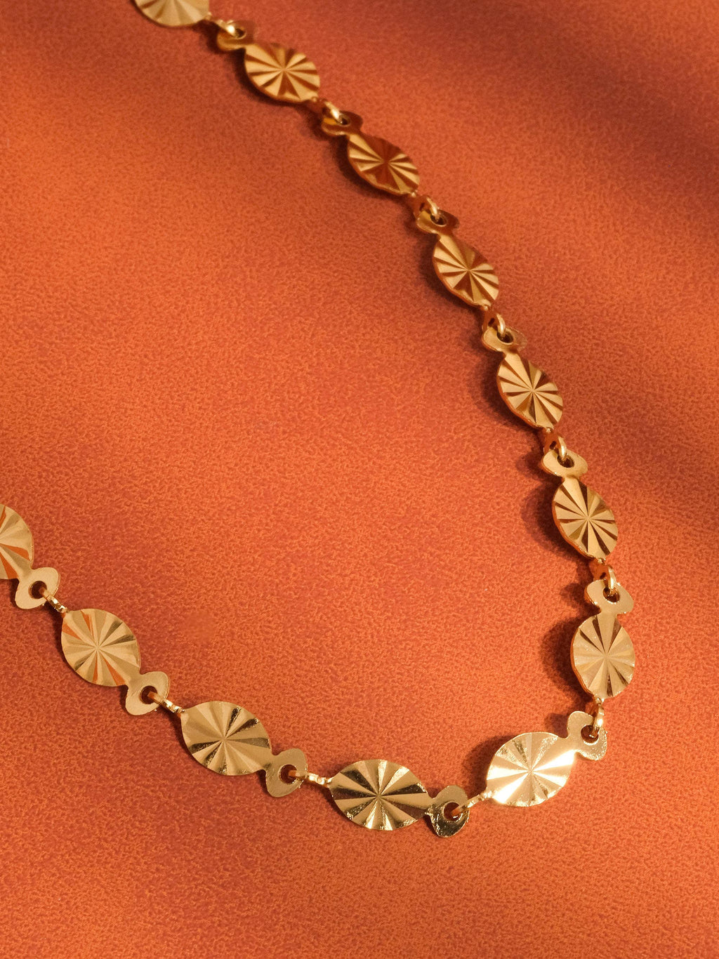 Non-Tarnish Oval Chain Necklace