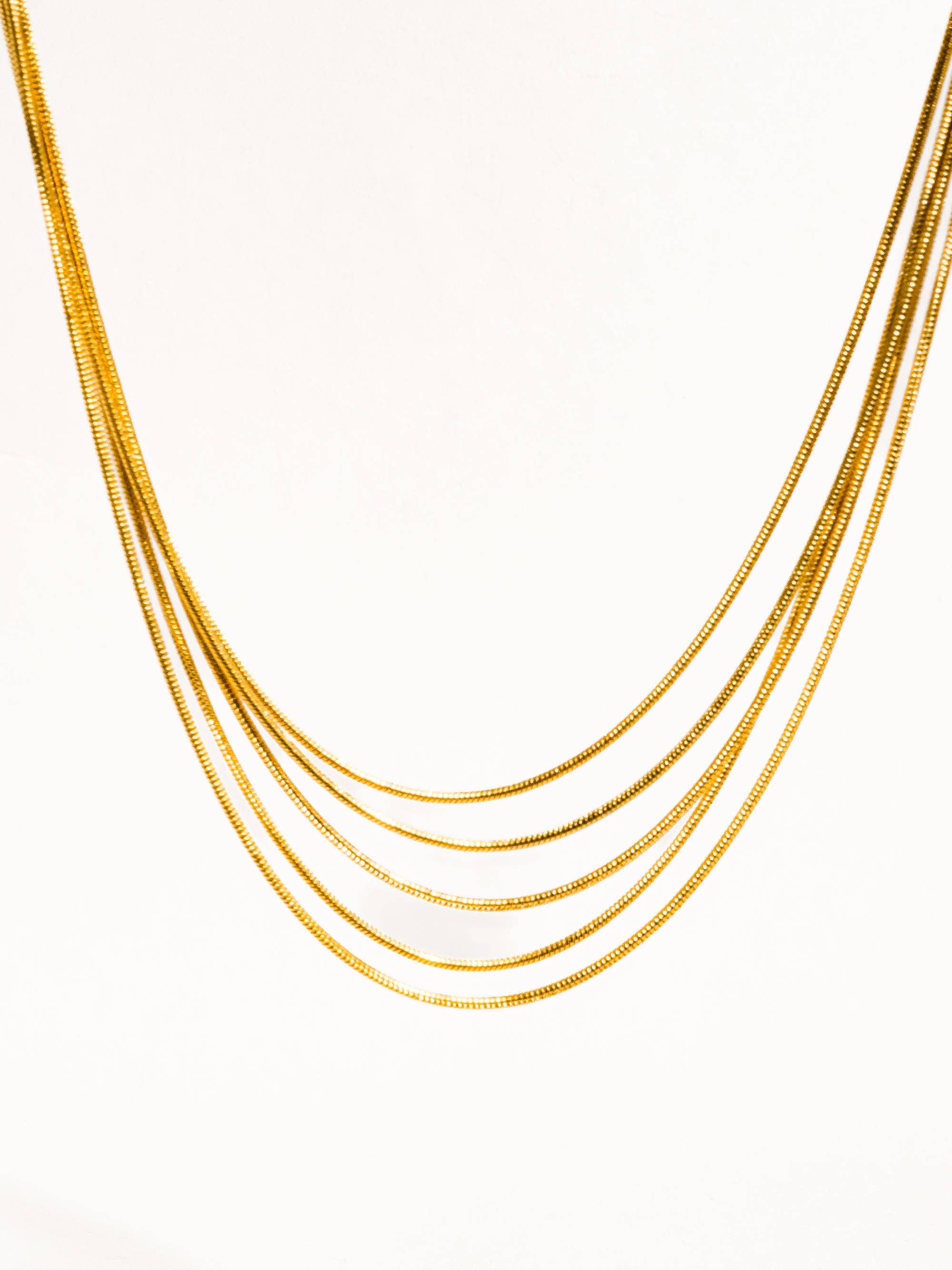 18K Gold Non-Tarnish Parie Necklace