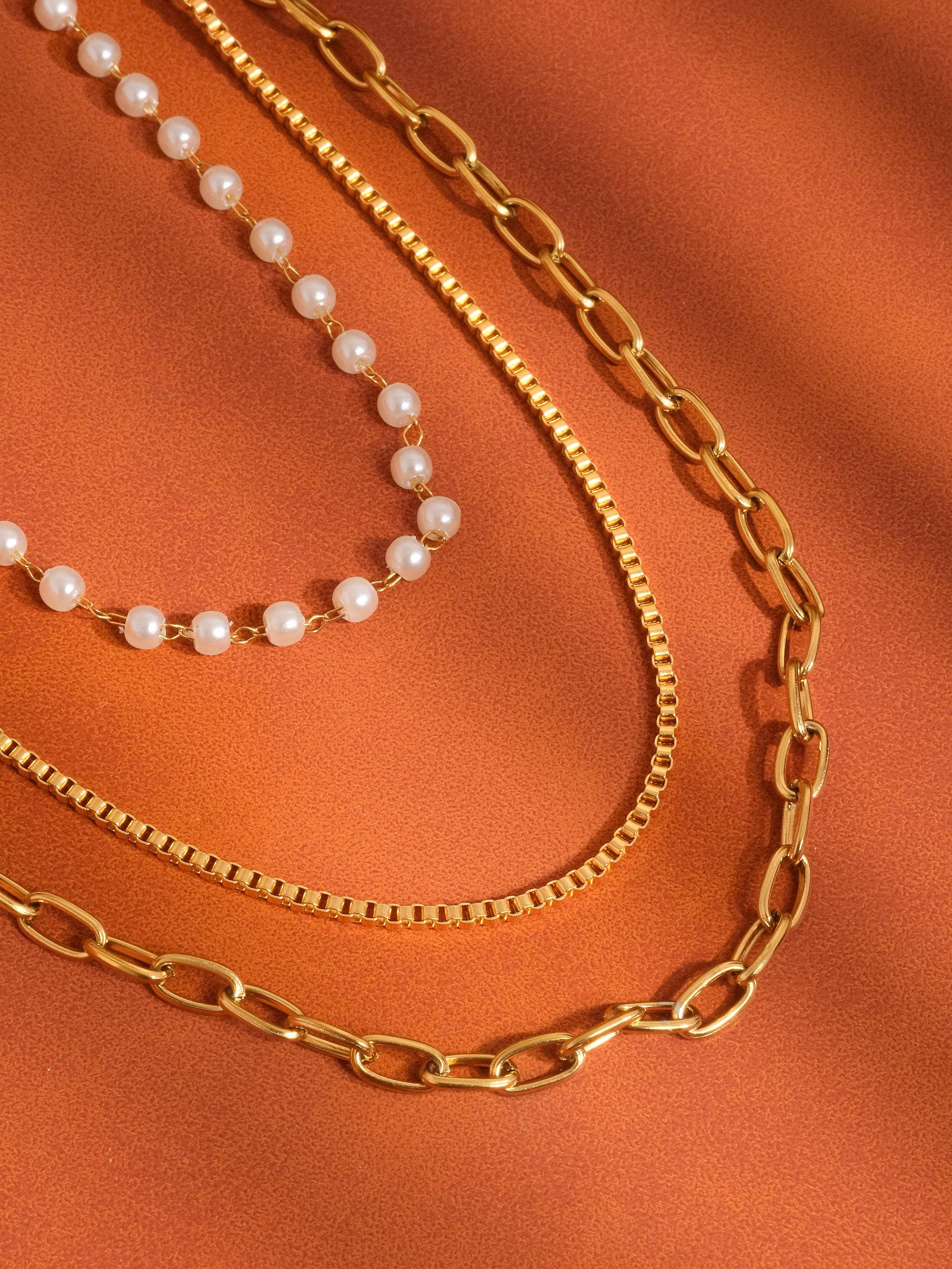 18K Gold Non-Tarnish Kady Pearl Necklace