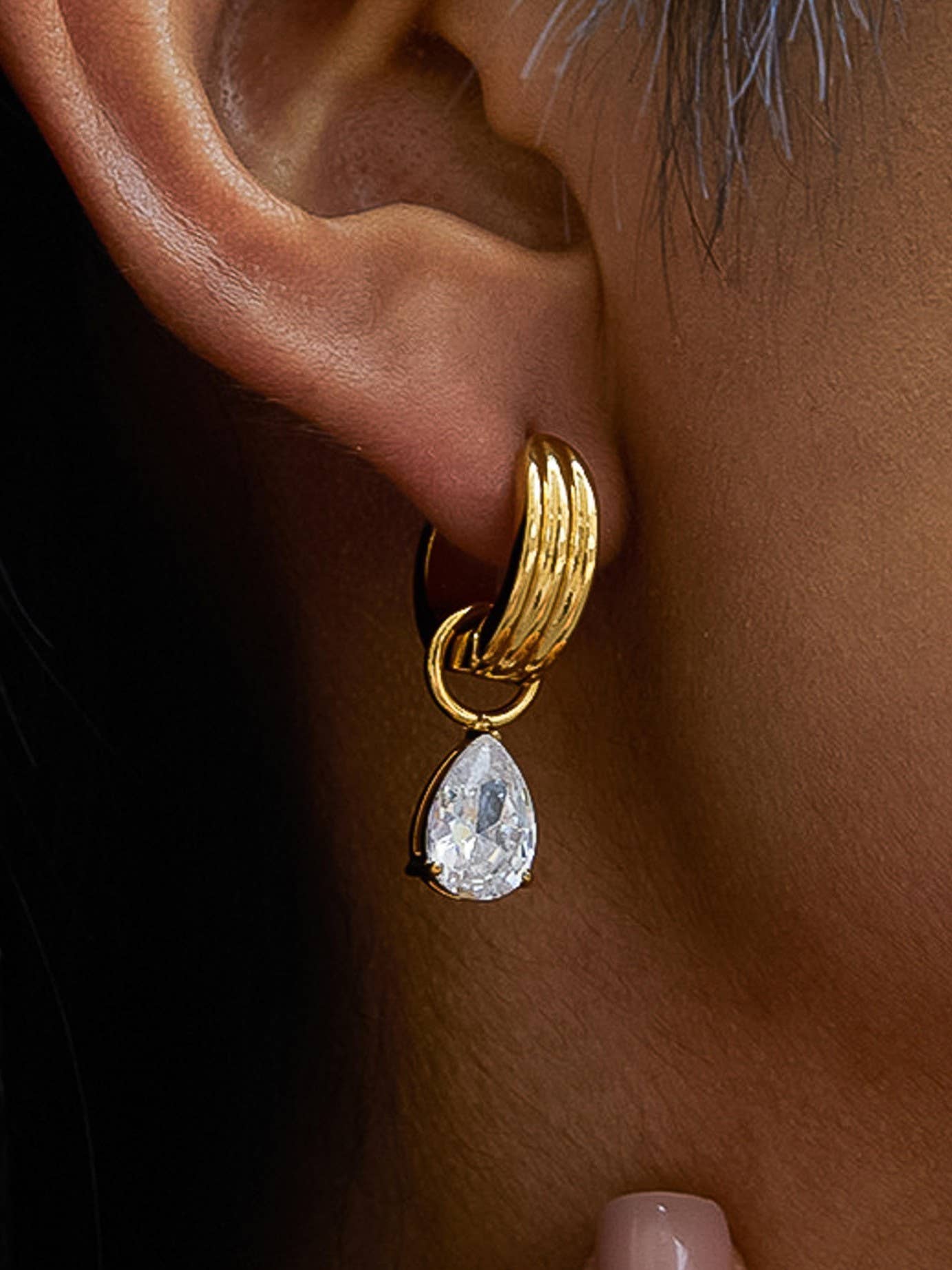 18K Gold Non-Tarnish Teardrop Earrings