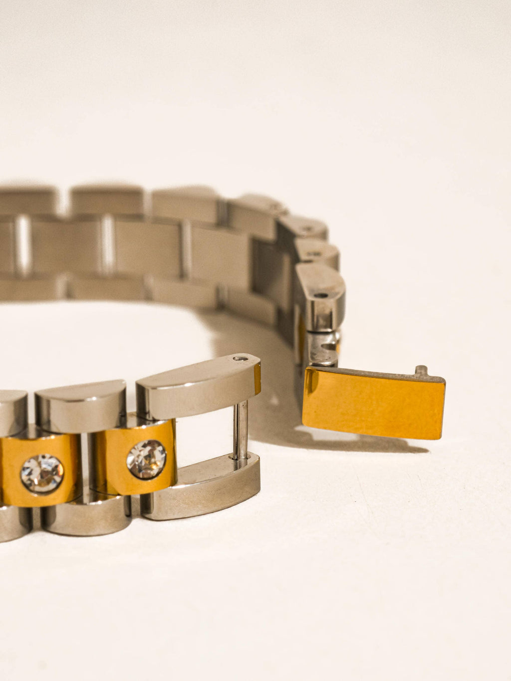 18K Gold Non-Tarnish Two-Tone Bracelet