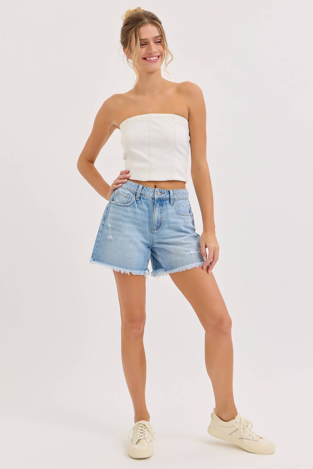 Mid Rise Boyfriend Short
