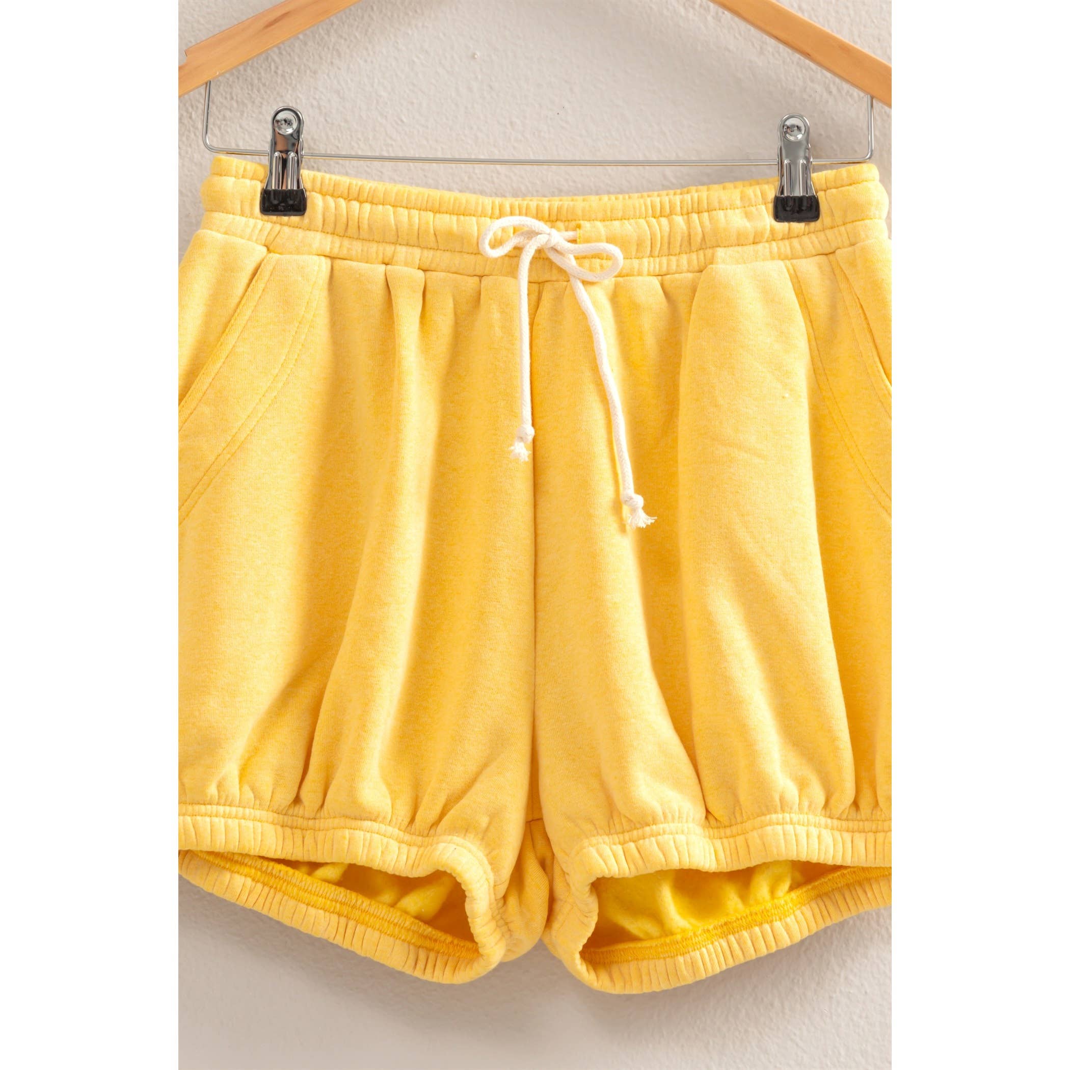 Drawstring Waist Bubbled Hem Shorts