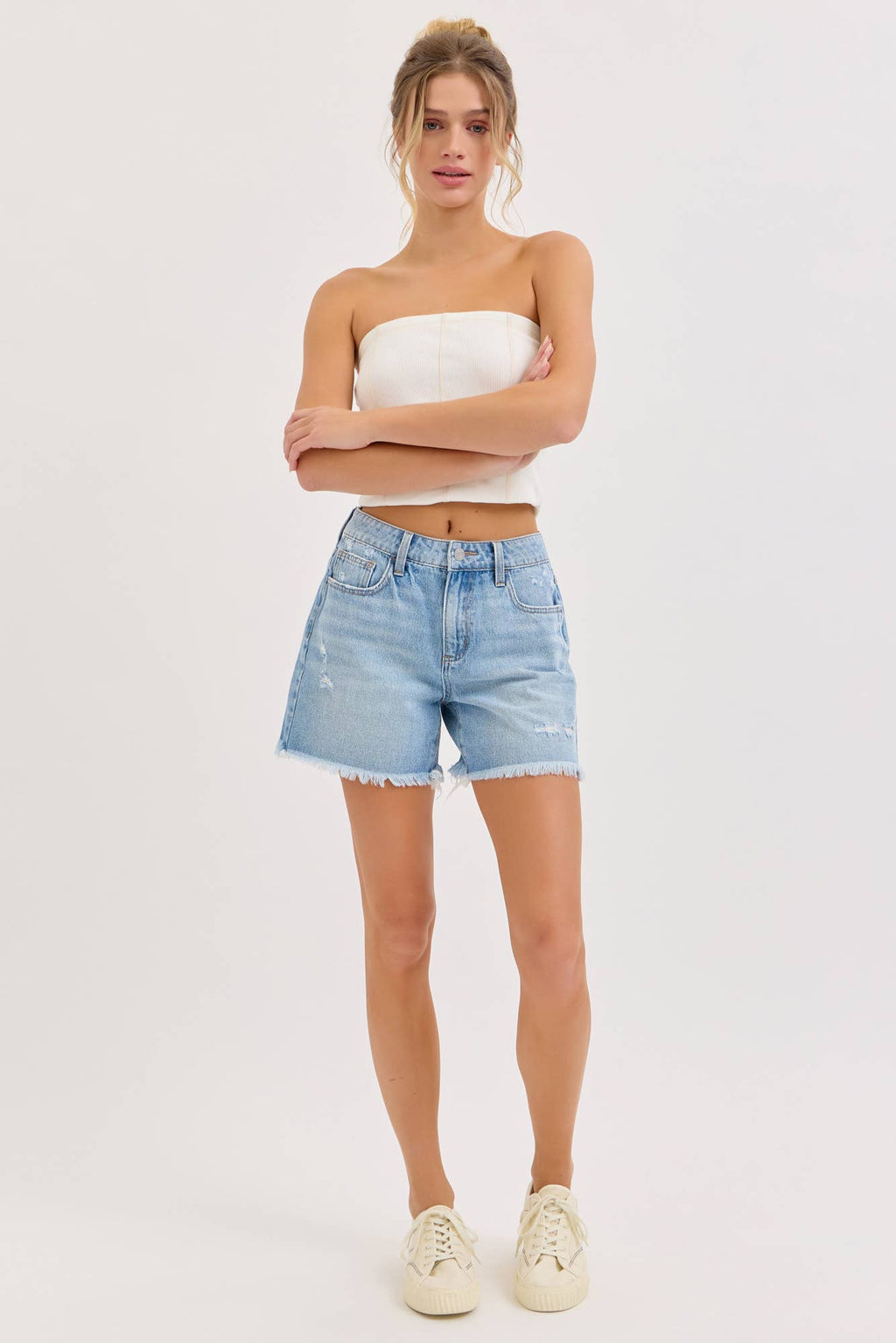 Mid Rise Boyfriend Short