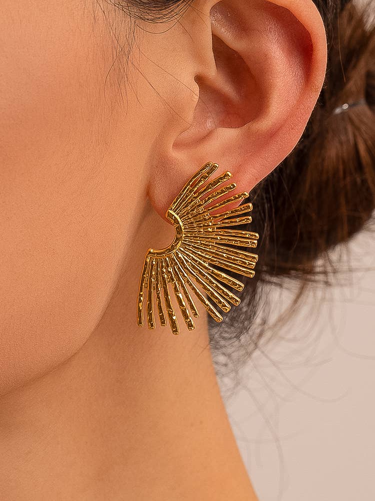 18K Gold Non-Tarnish Sunburst Earring