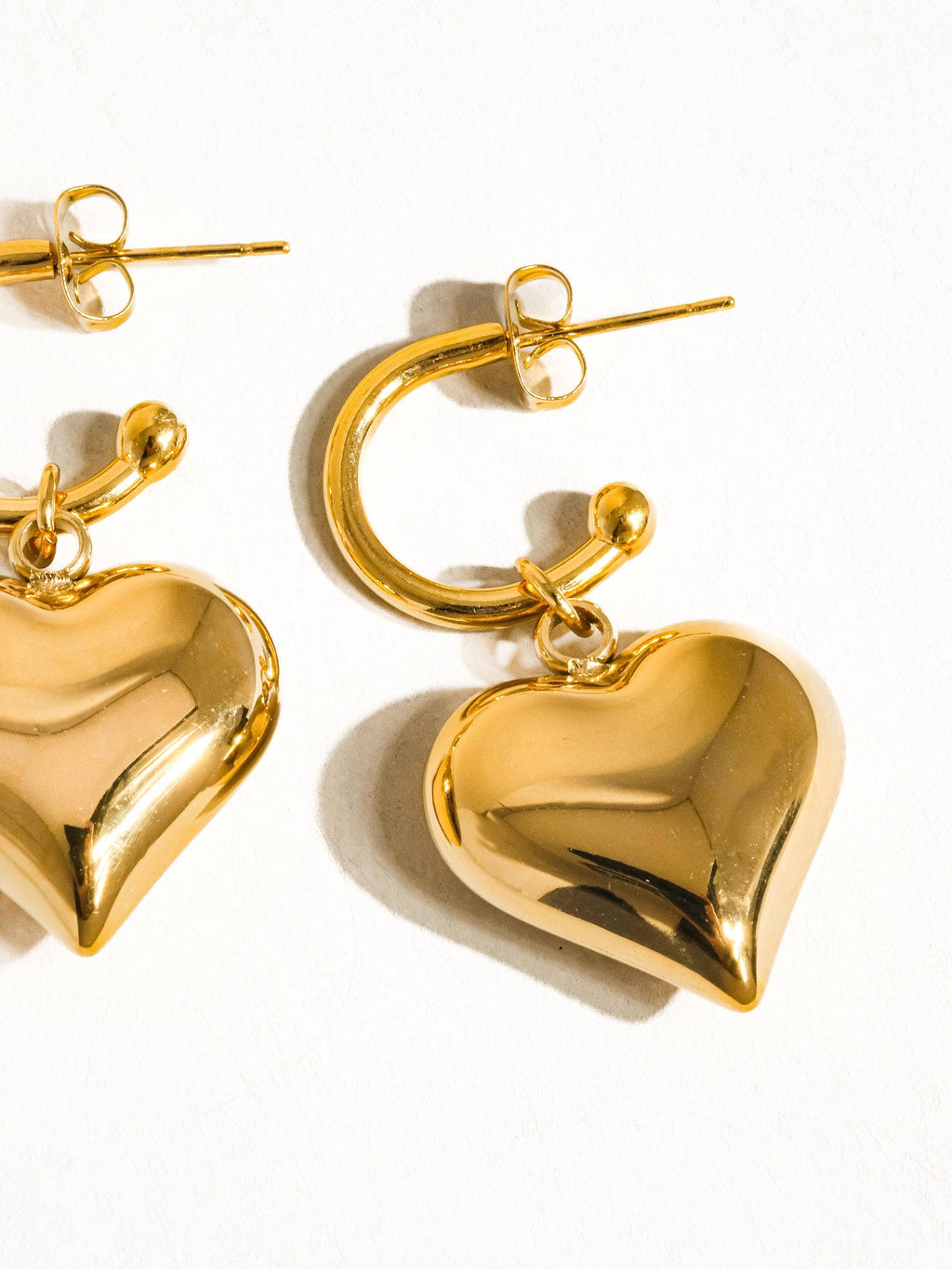 18K Non-Tarnish Dangle Heart Earring